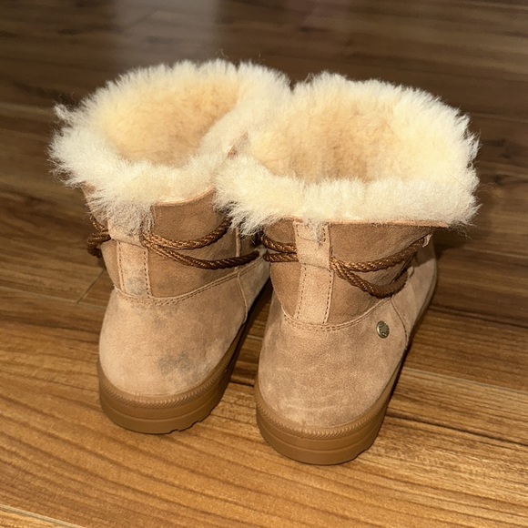 Abeo Izzy Tan Boots - Picture 3 of 5